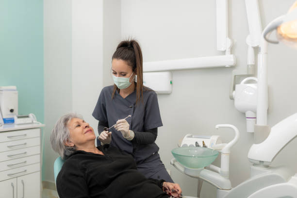 Professional Emergency Dentist in IL